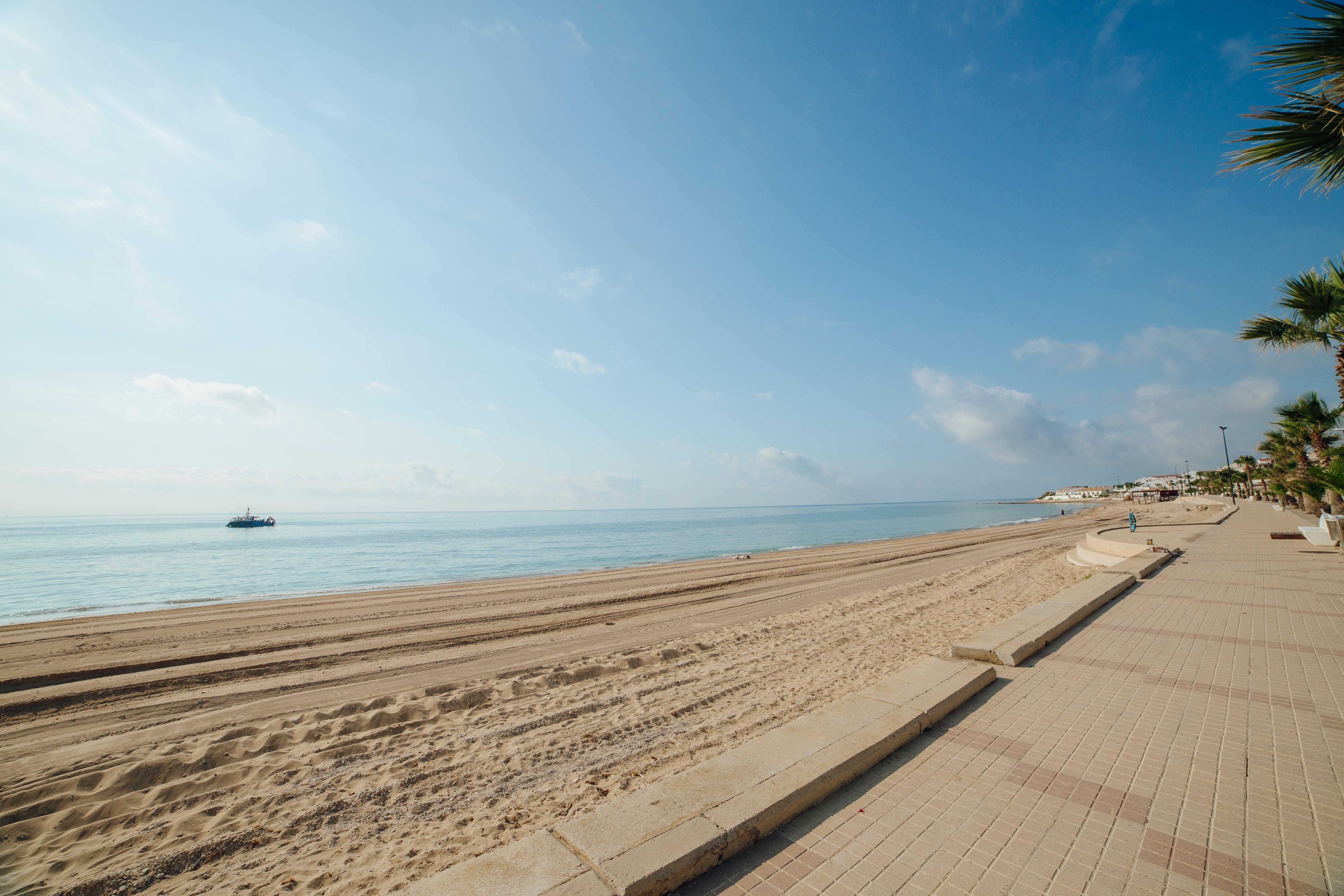 Alannia Costa Dorada Hotel ปลัดจา เดอ ลัลมาดราวา ภายนอก รูปภาพ